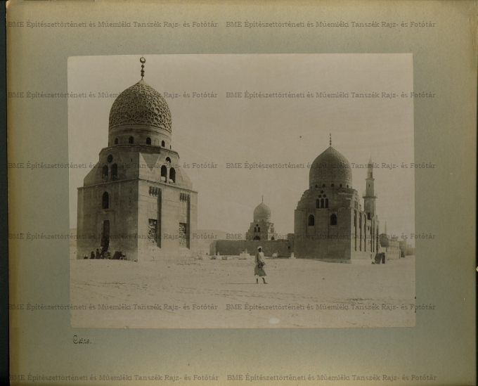 El Asraf kalifák mauzóleumai